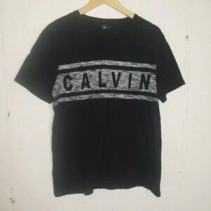 Calvin Klein L black/white V-neck T-shirt‎